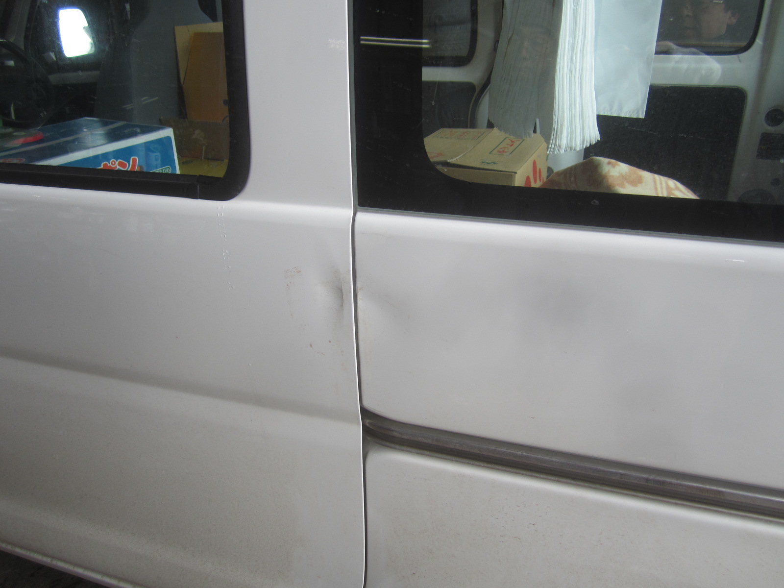 ダイハツ ハイゼットカーゴの板金・塗装の事例です。（森町のお客様です） | J-1one サトウ自動車